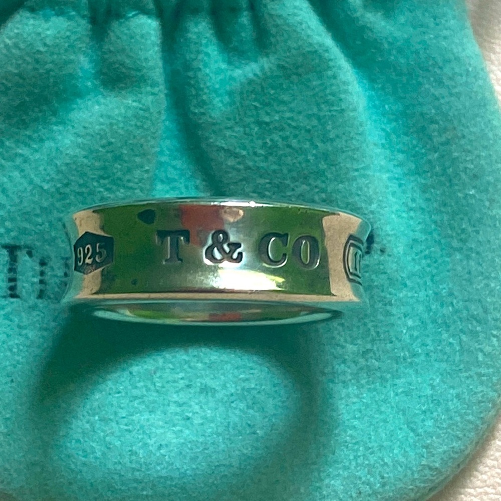 TIFFANY & Co. “T & CO “ Band Ring